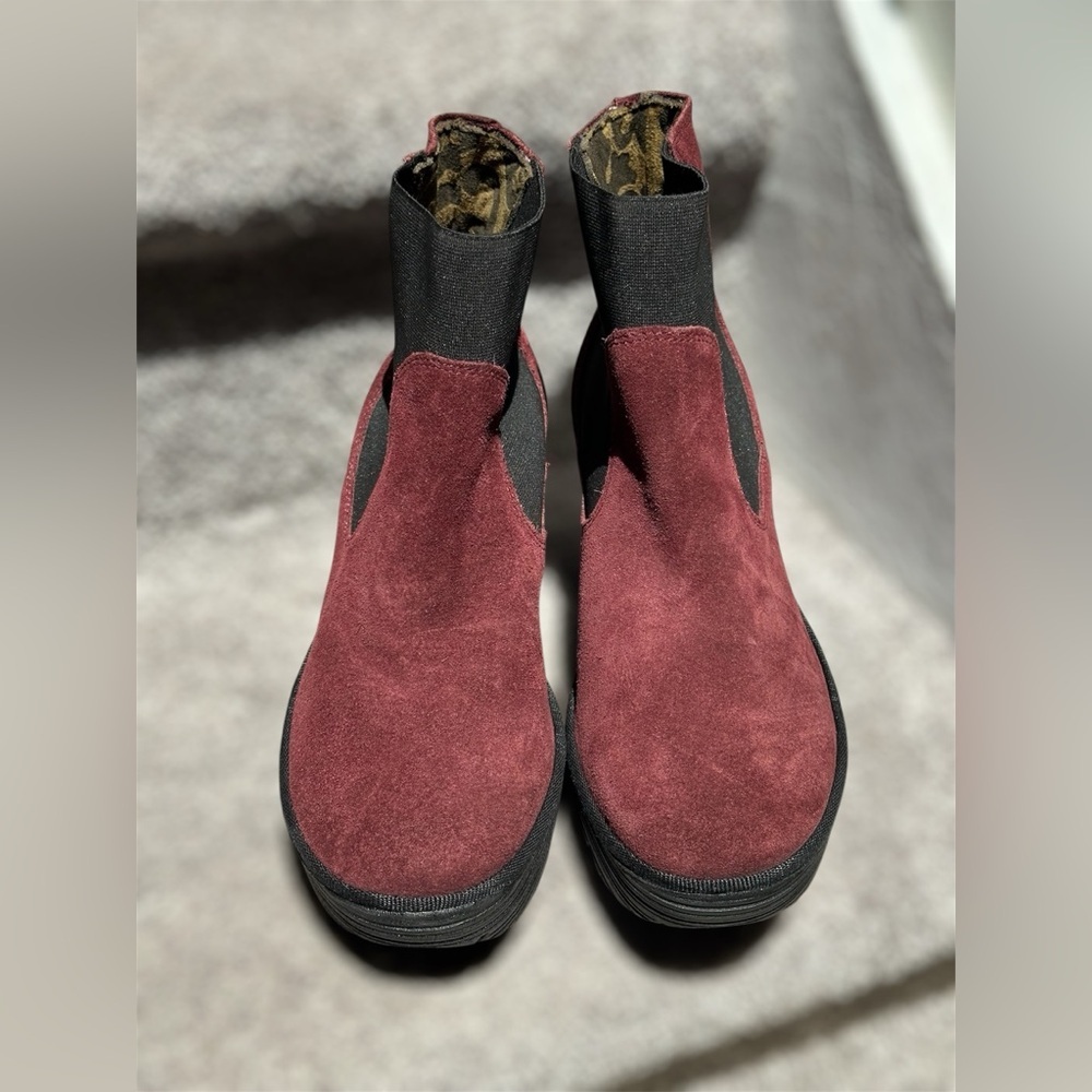 SOLD NEW Fly London Wine Suede Leather Wedge Ankle Boots Pull-On Women’s US 7.5 - Picture 3 of 10